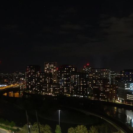 Canary Wharf & O2 ロンドン エクステリア 写真
